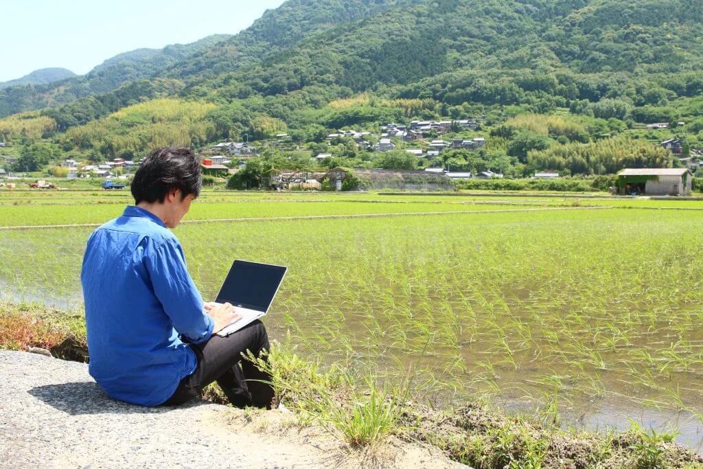 田舎でキャリアアップ Loconect Connecting Local To Locals